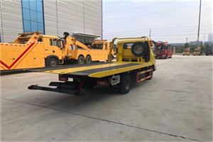 黄石港非事故拖车